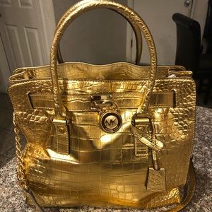 Michael kors satchel tote